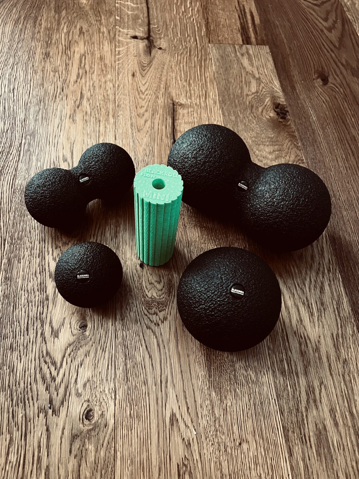 Faszien mit der Blackroll bearbeiten